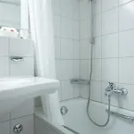 Zum See, ホテル *
