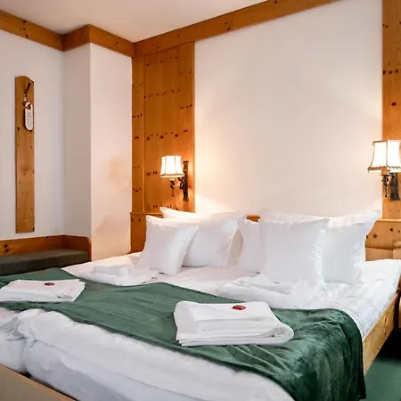 Zum See, Hotel *