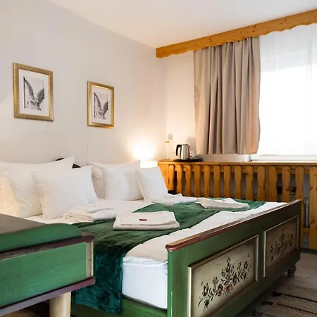 Zum See, Szálloda *