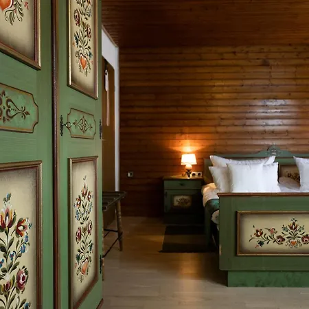 Hotel Zum See, *