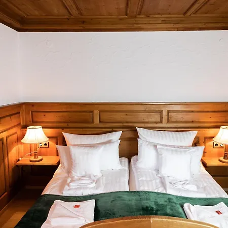 Hotel Zum See, Titisee-Neustadt